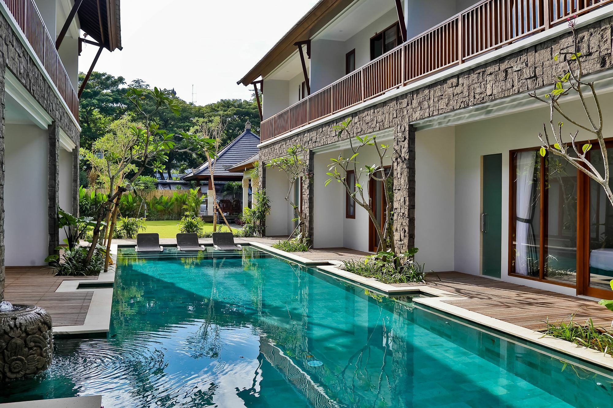 Mahana Living Denpasar  Exterior photo